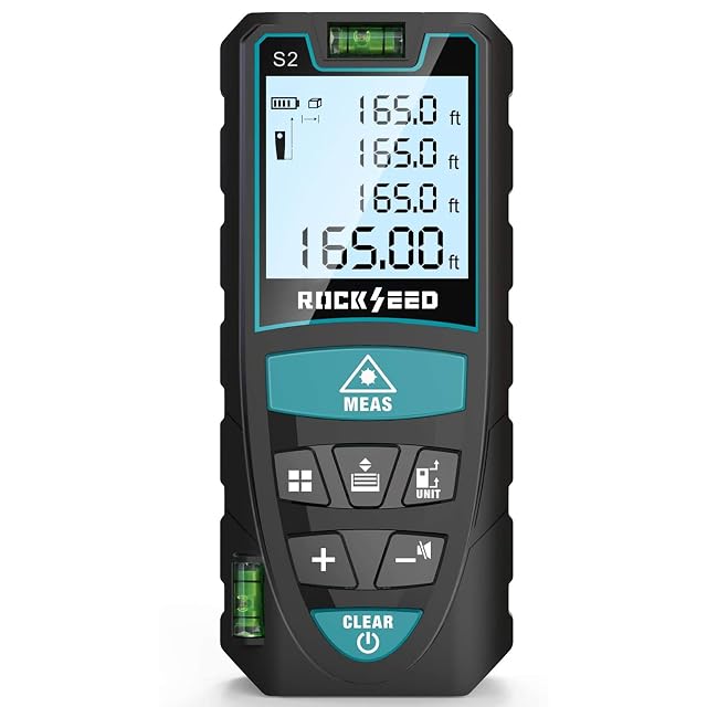 RockSeed S2 Laser-Entfernungsmesser in einer Hand, mit beleuchtetem LCD und seitlicher Libelle
